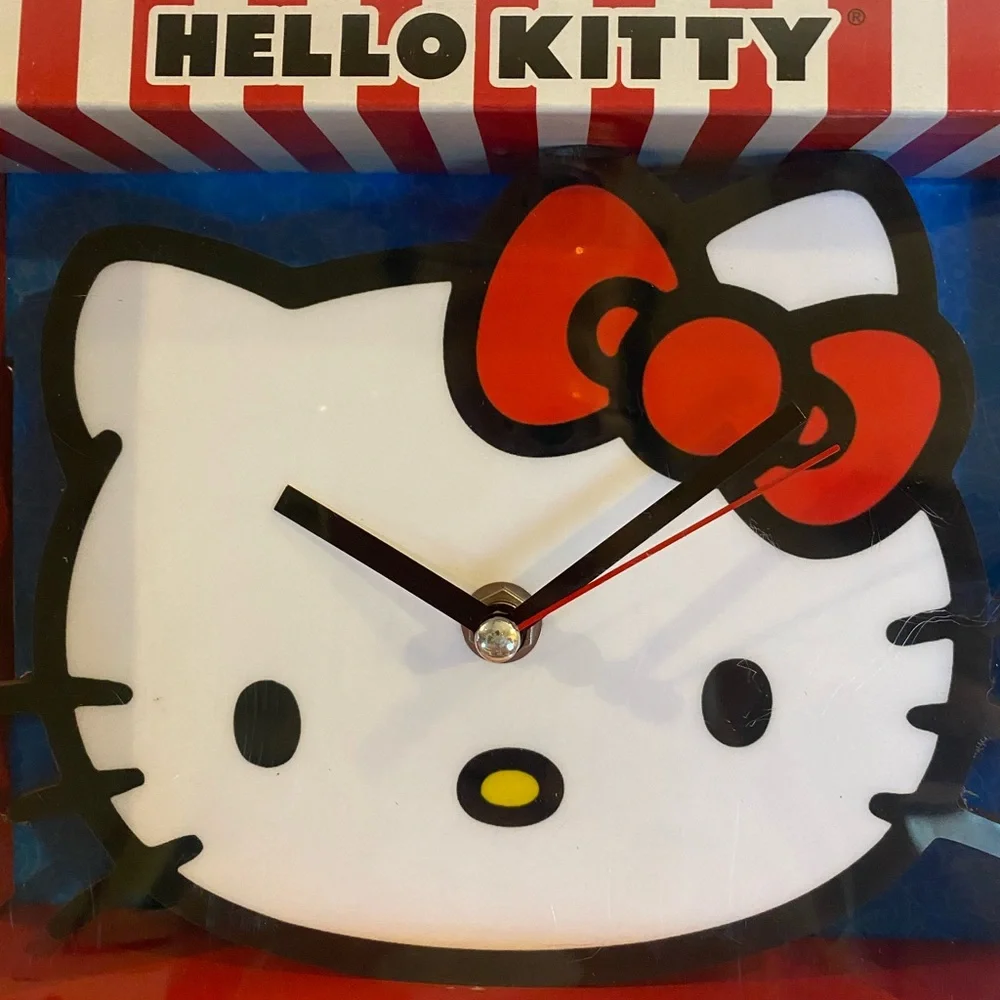 Hello Kitty Table Top Clock New in Box